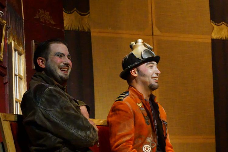 El Inspector 13 El Inspector 12. Teatro Estable de Leganés